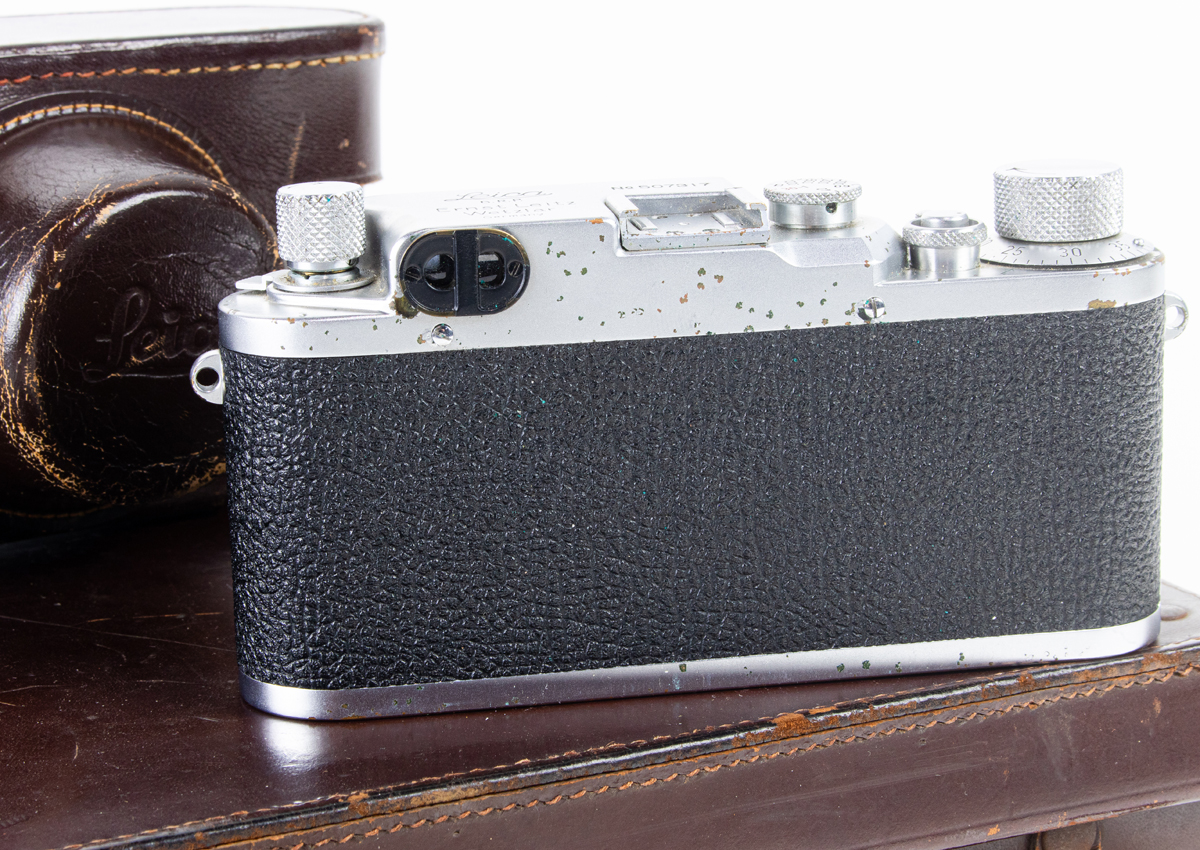その他 Ernst Leitz Wetzlar Valob f=5cm 1:3.5 A Leica camera, f=5cm 1:3.5 Elmar in case | Clars Auction Gallery