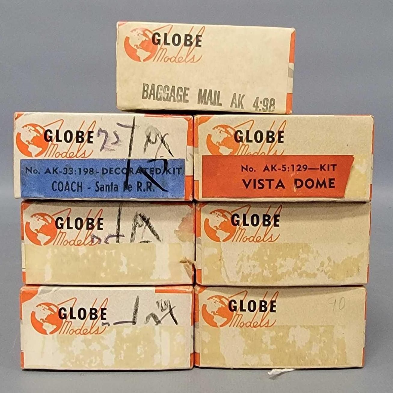 Seven Globe Models HO scale passenger car kits in original boxes Toys