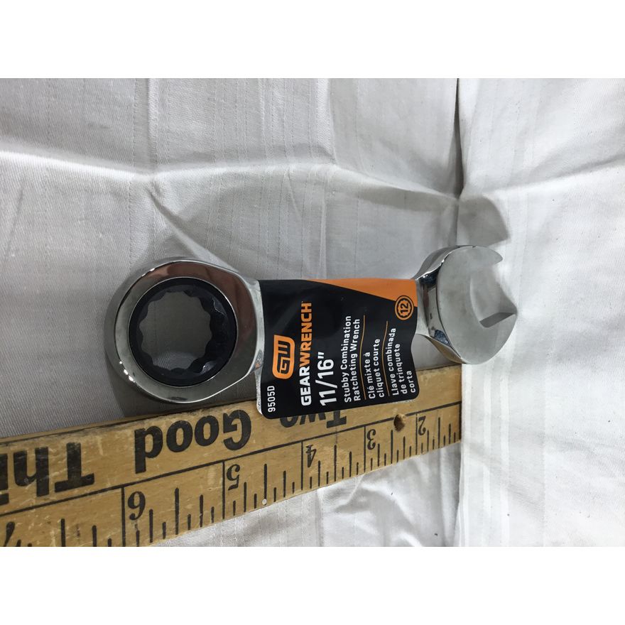 GearWrench 11/16" Stubby Combination Ratcheting Wrench