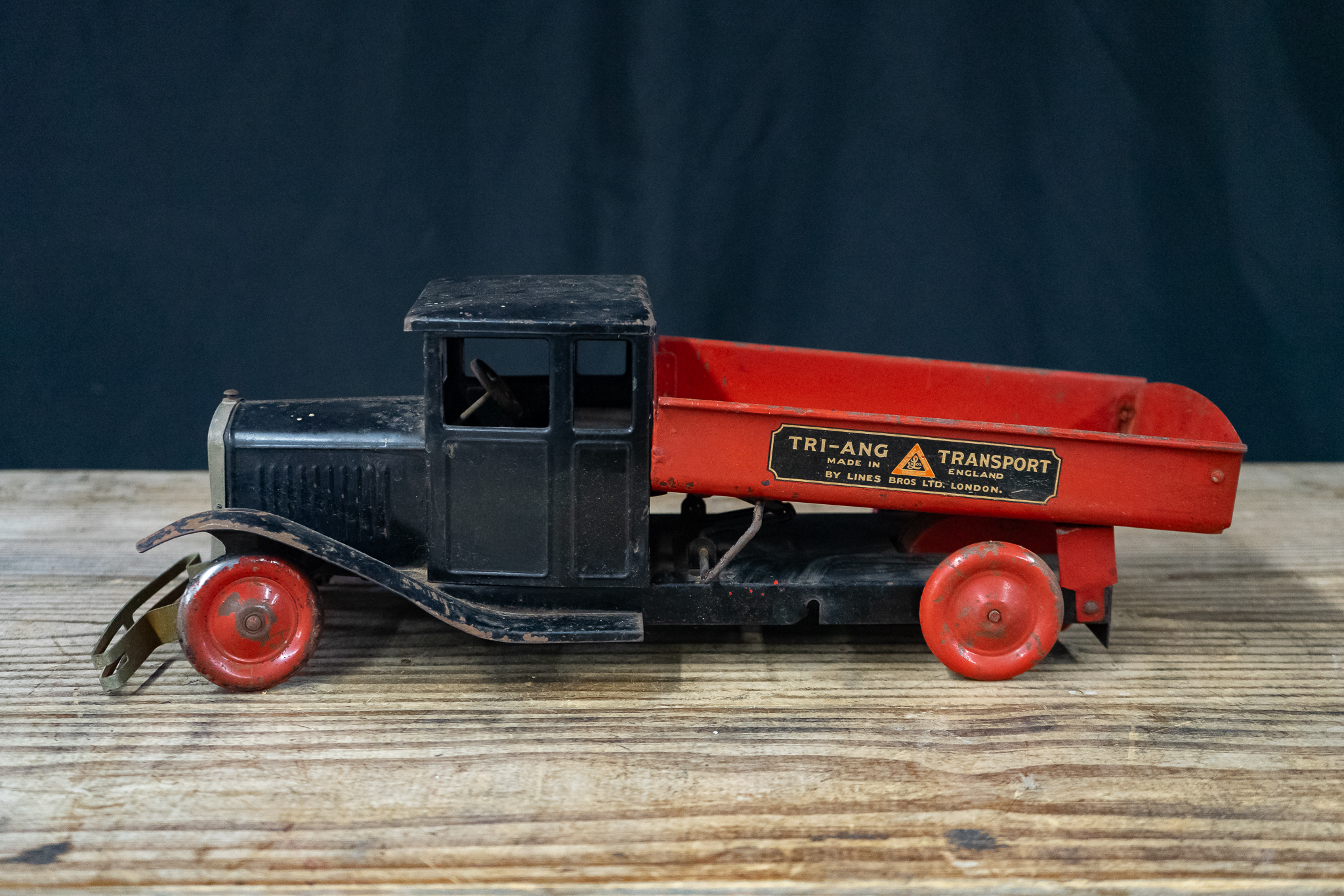 Tri-Ang Transport Dump Truck | Harritt Group, Inc