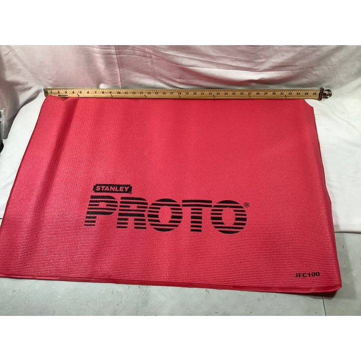 Stanley Proto 36x24'' Fender Cover