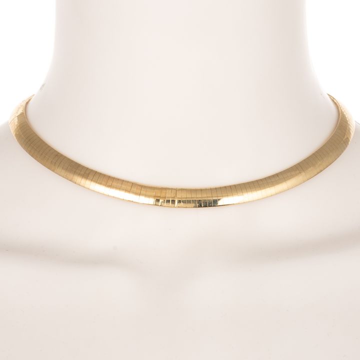An 8.0 mm Omega Necklace in 14K