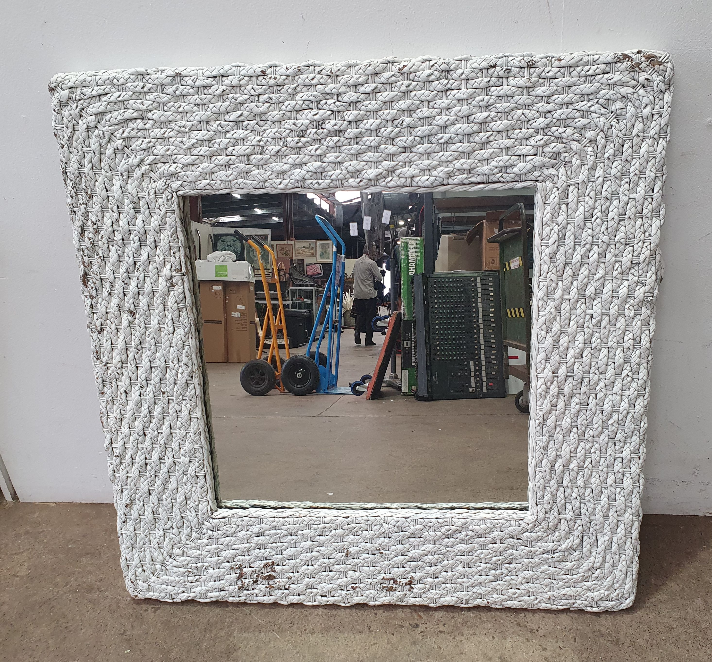 2483 · A MIRROR
