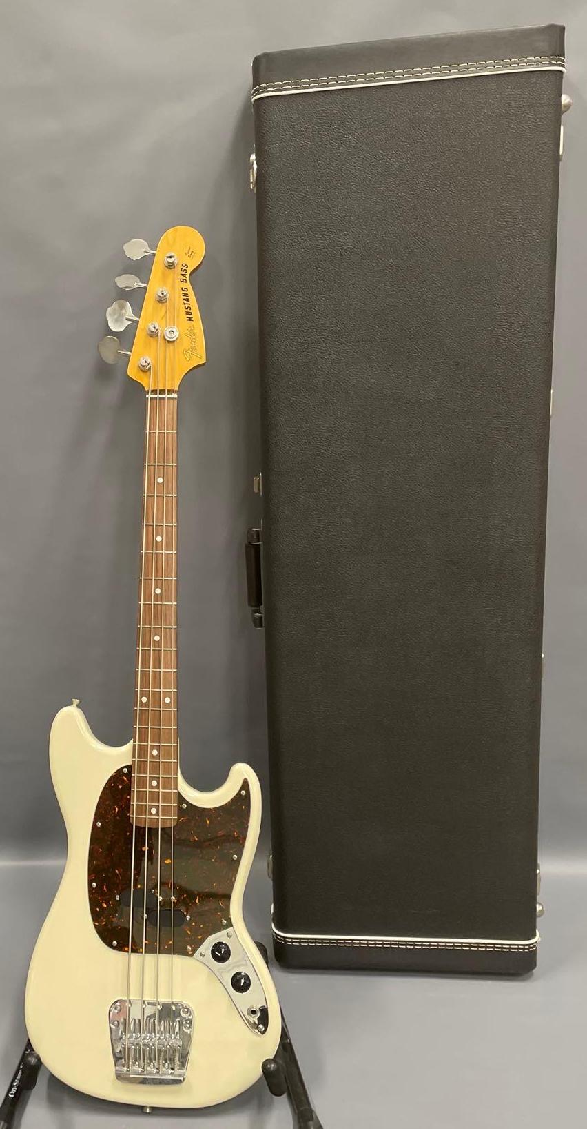 Fender Japan Mustang bass guitar in hard case