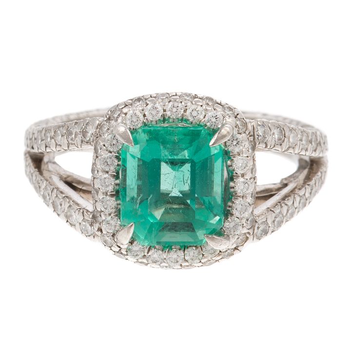 A Platinum Fine Emerald & Diamond Ring