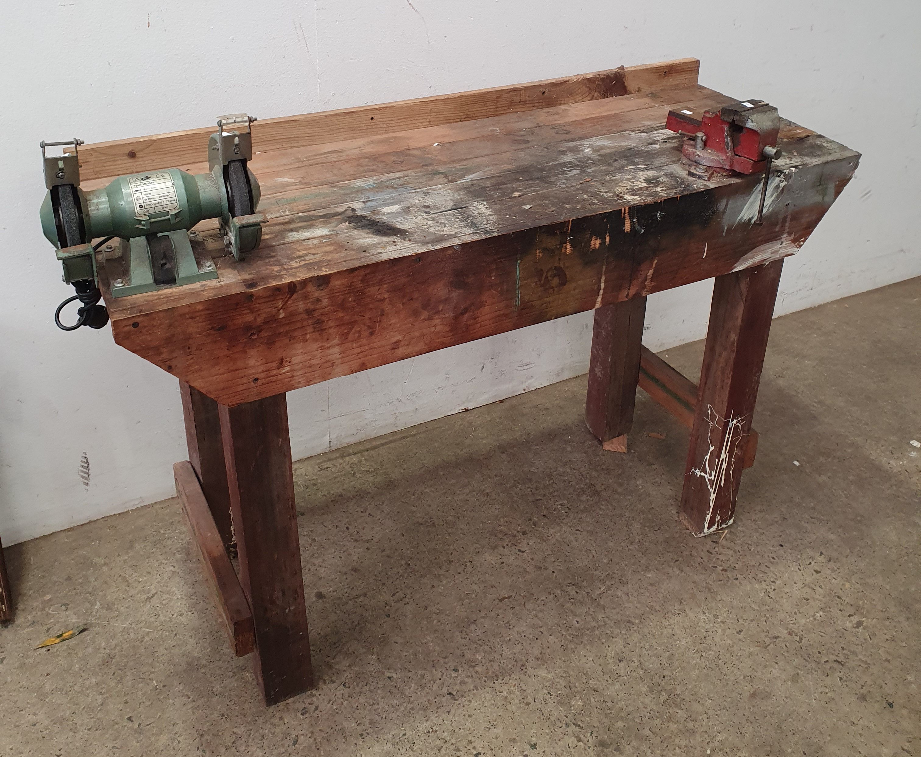 1209 · A WORKBENCH