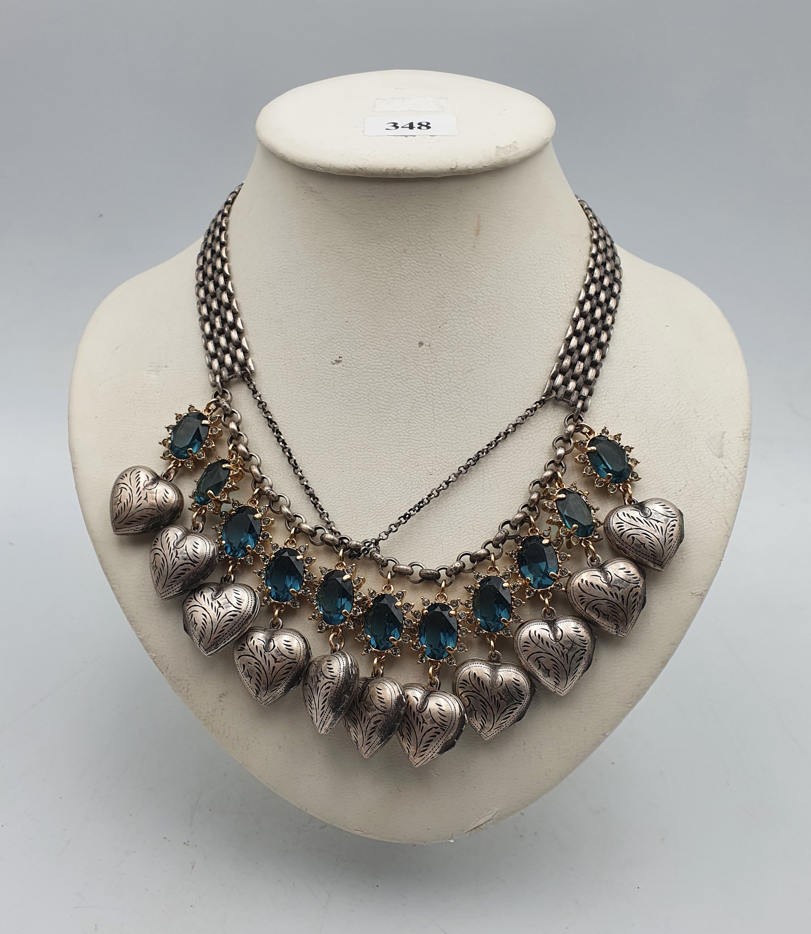 A MAWI UK JEWELLERY NECKLACE
