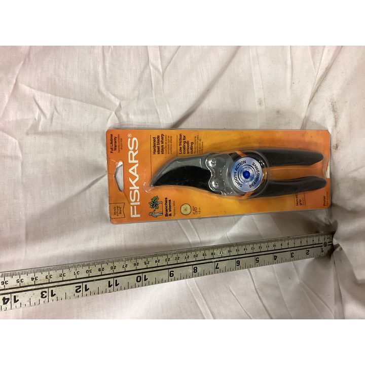 Fiskars 5/8'' Pruner