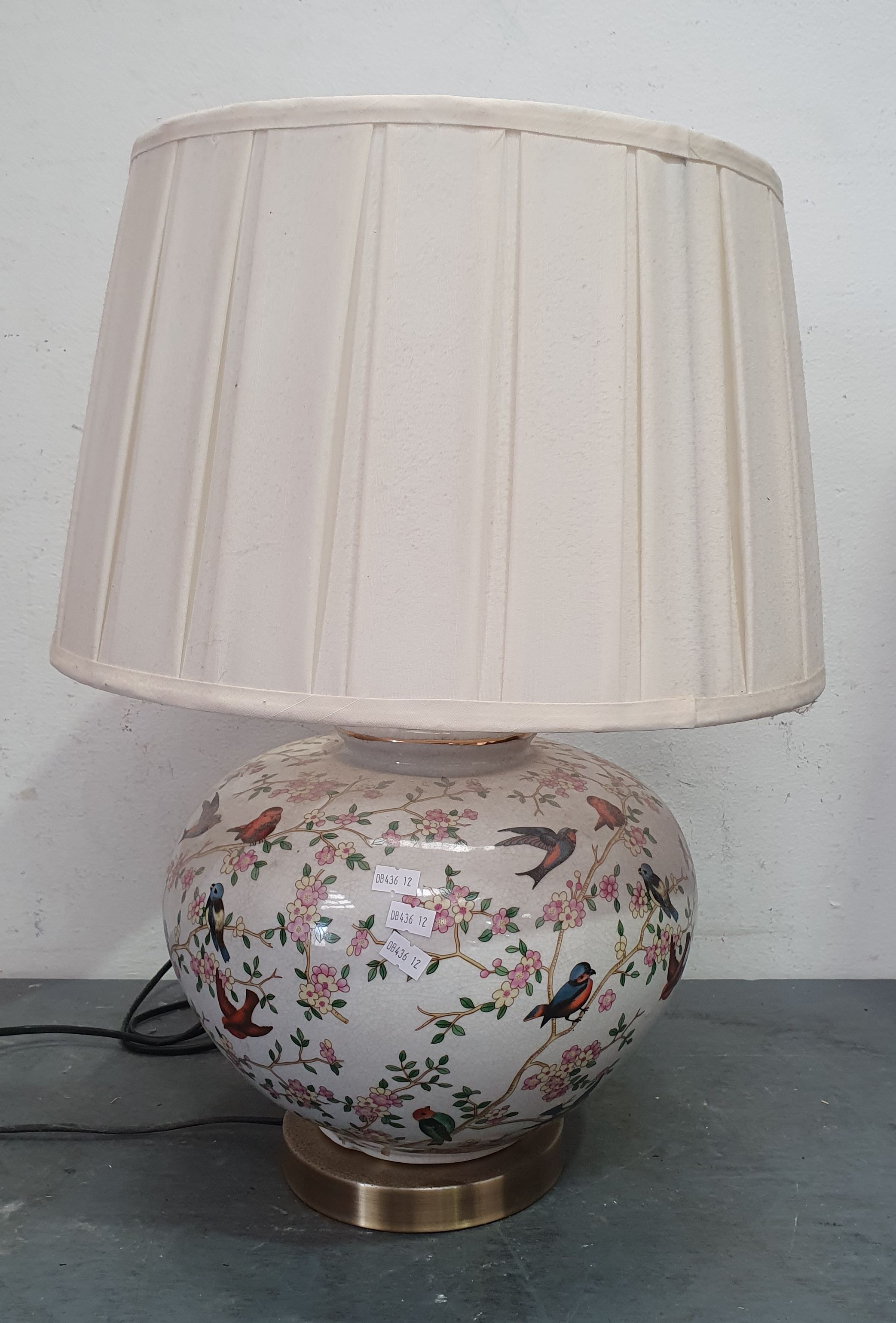 1263 · A CRACKLE GLAZED TABLE LAMP