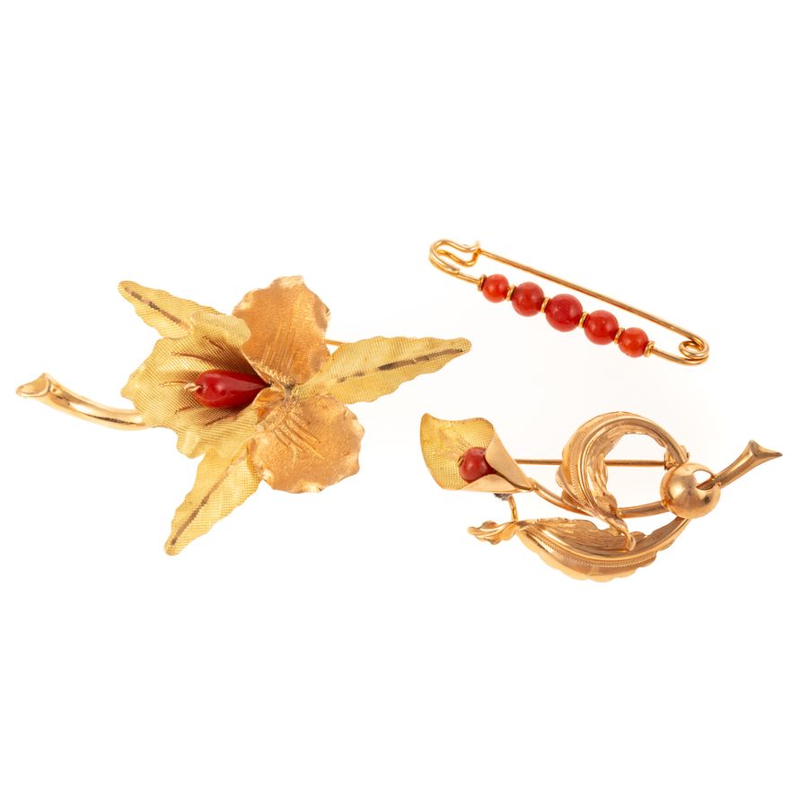 A Trio of Italian Floral Coral Brooches in 18K