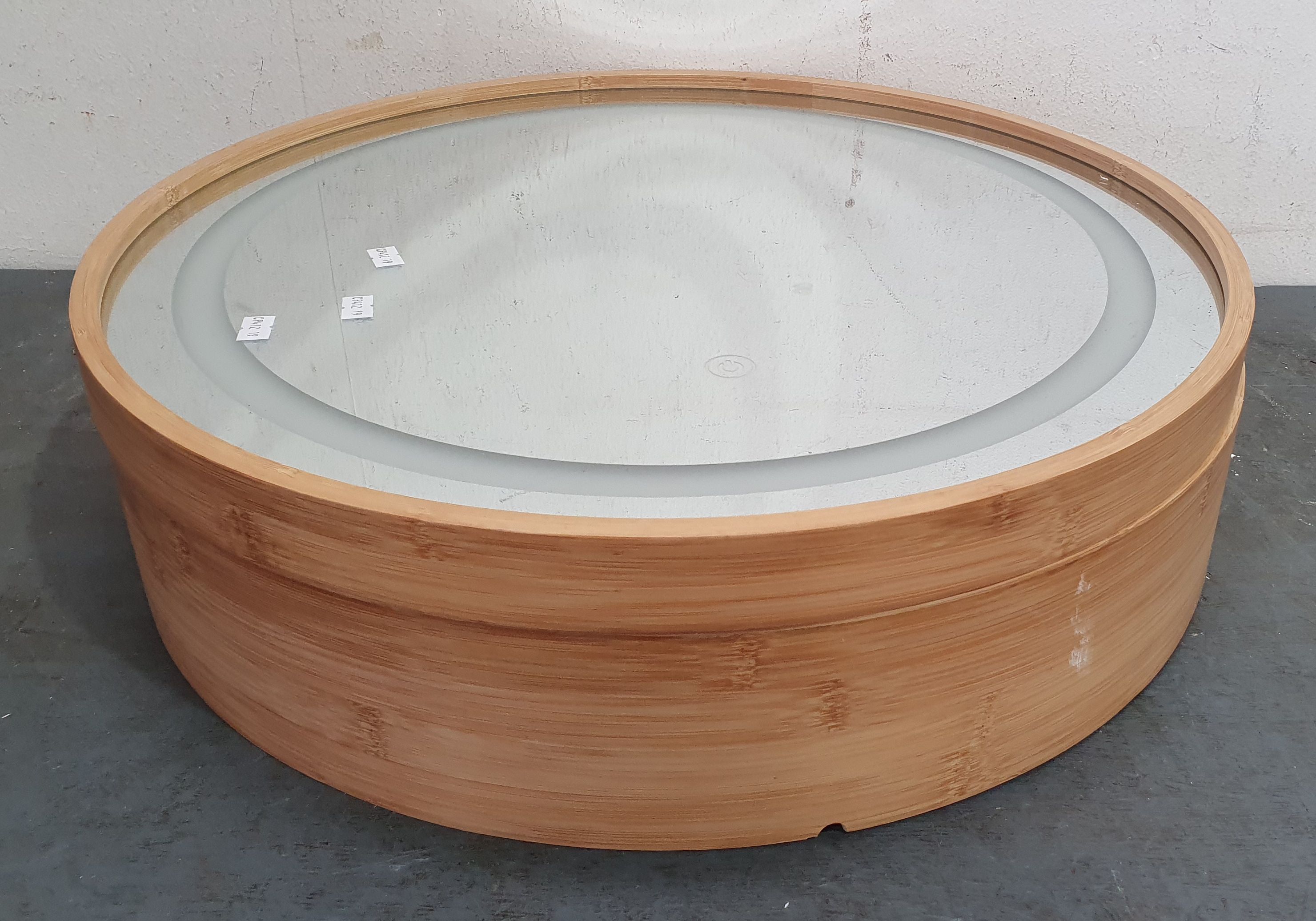 2363 · A MODERN MIRROR