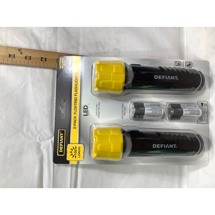 Defiant 100 Lumens 2pk Floating Flashlights & (6) AA Batteries Included