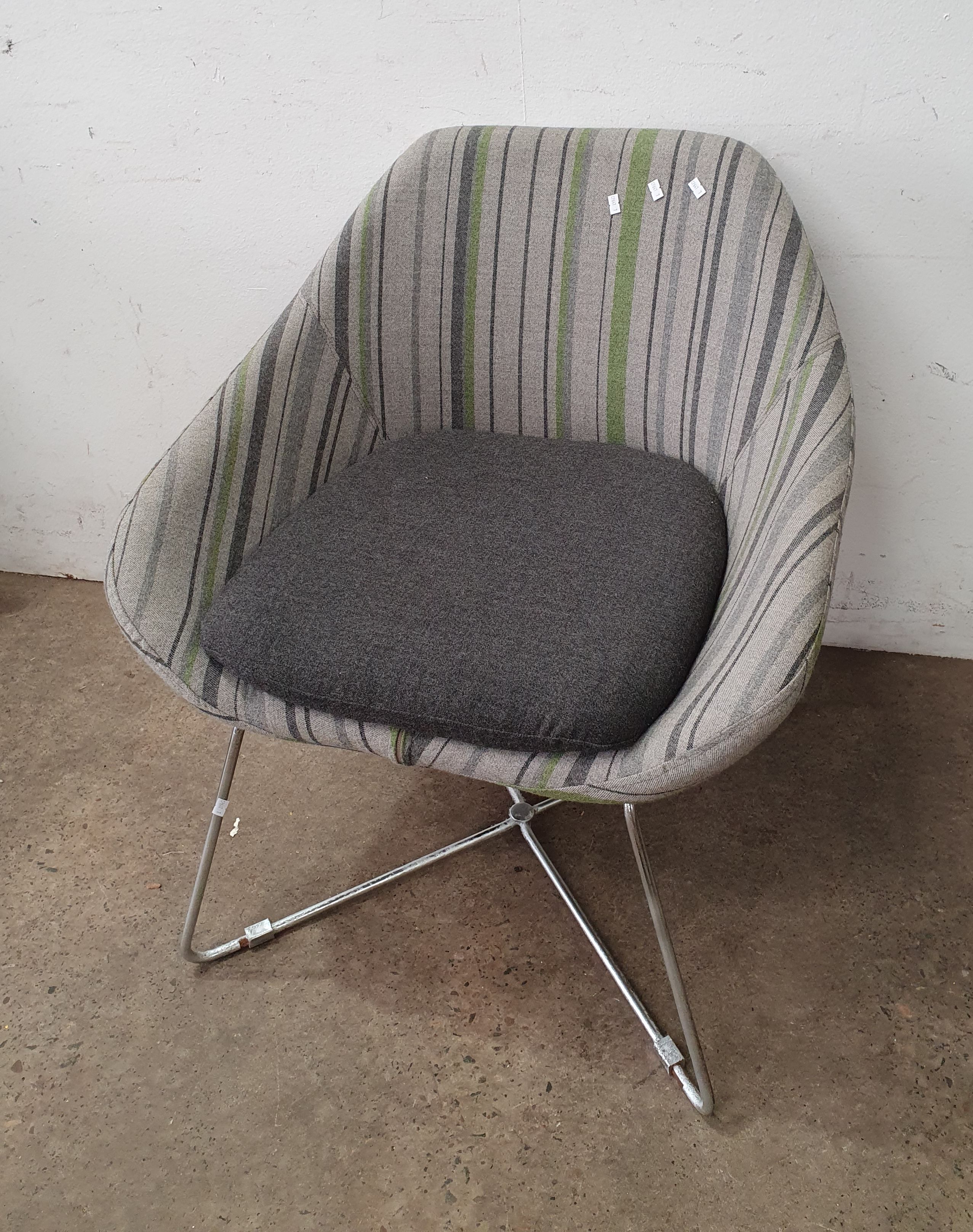 A CONTEMPORARY CHAIR
