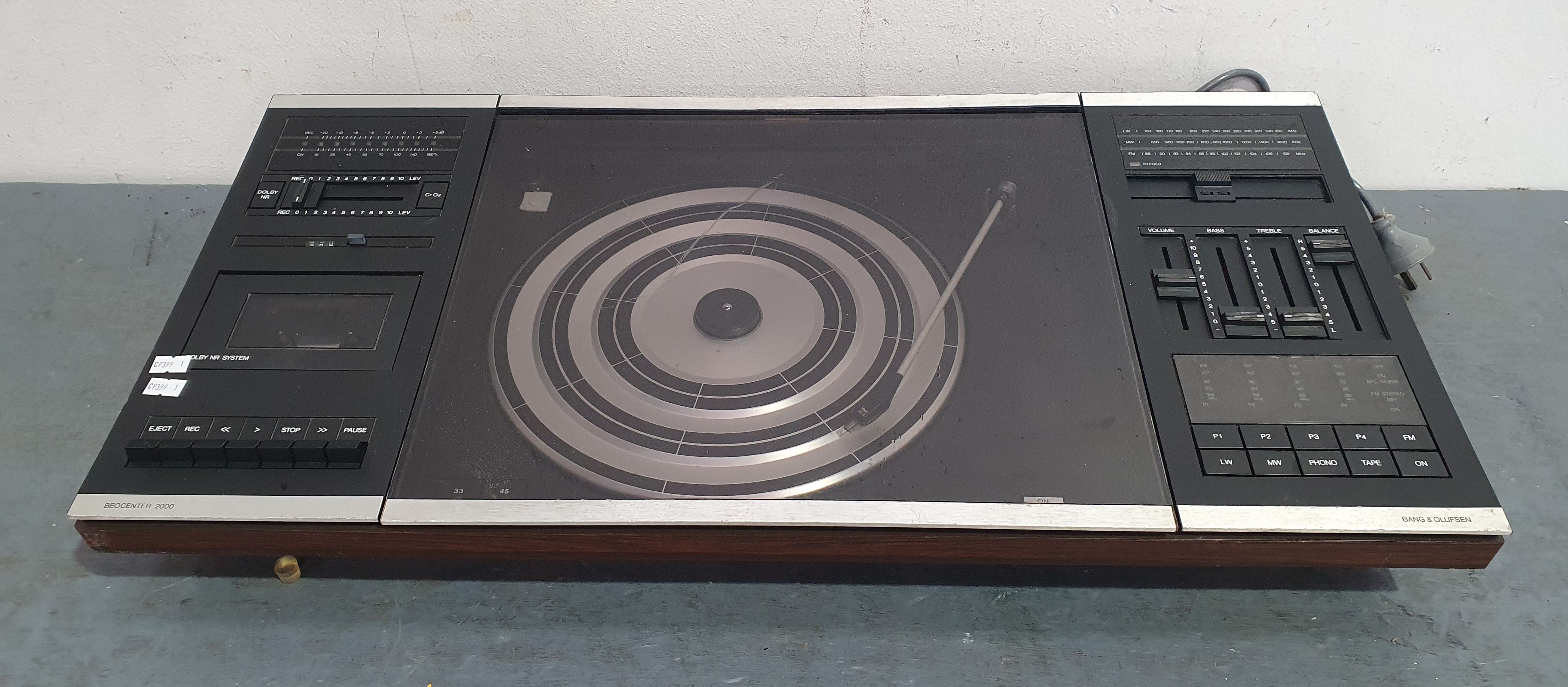 1453 · A1980'S BANG AND OLUFSEN TURNTABLE