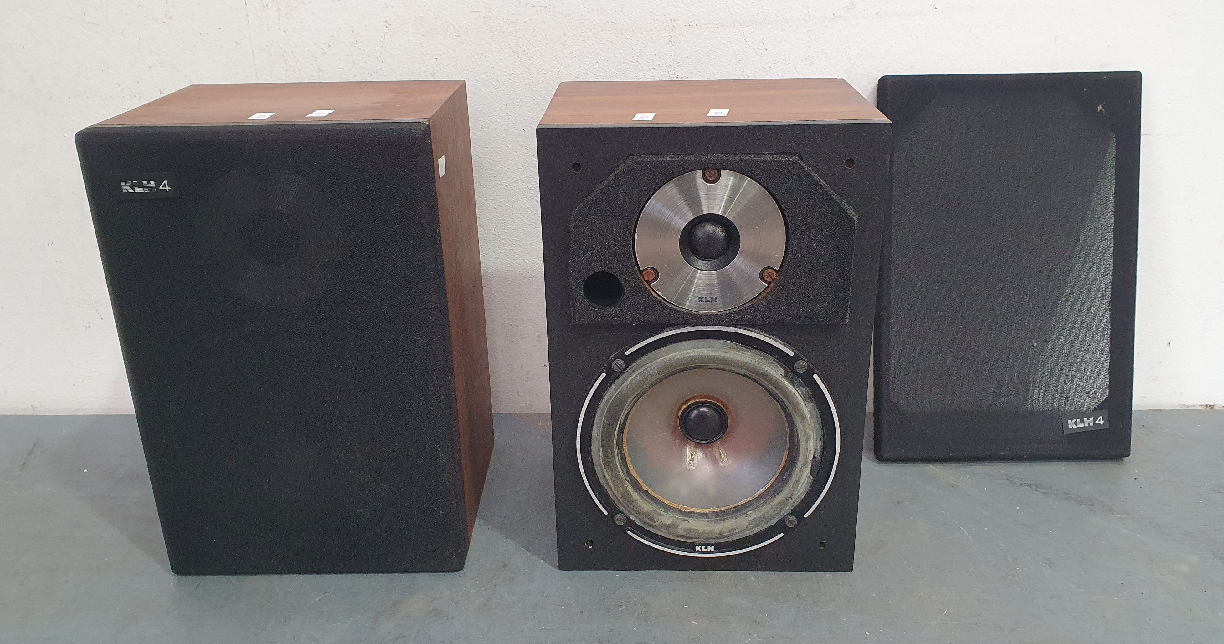A PAIR OF KLH SPEAKERS