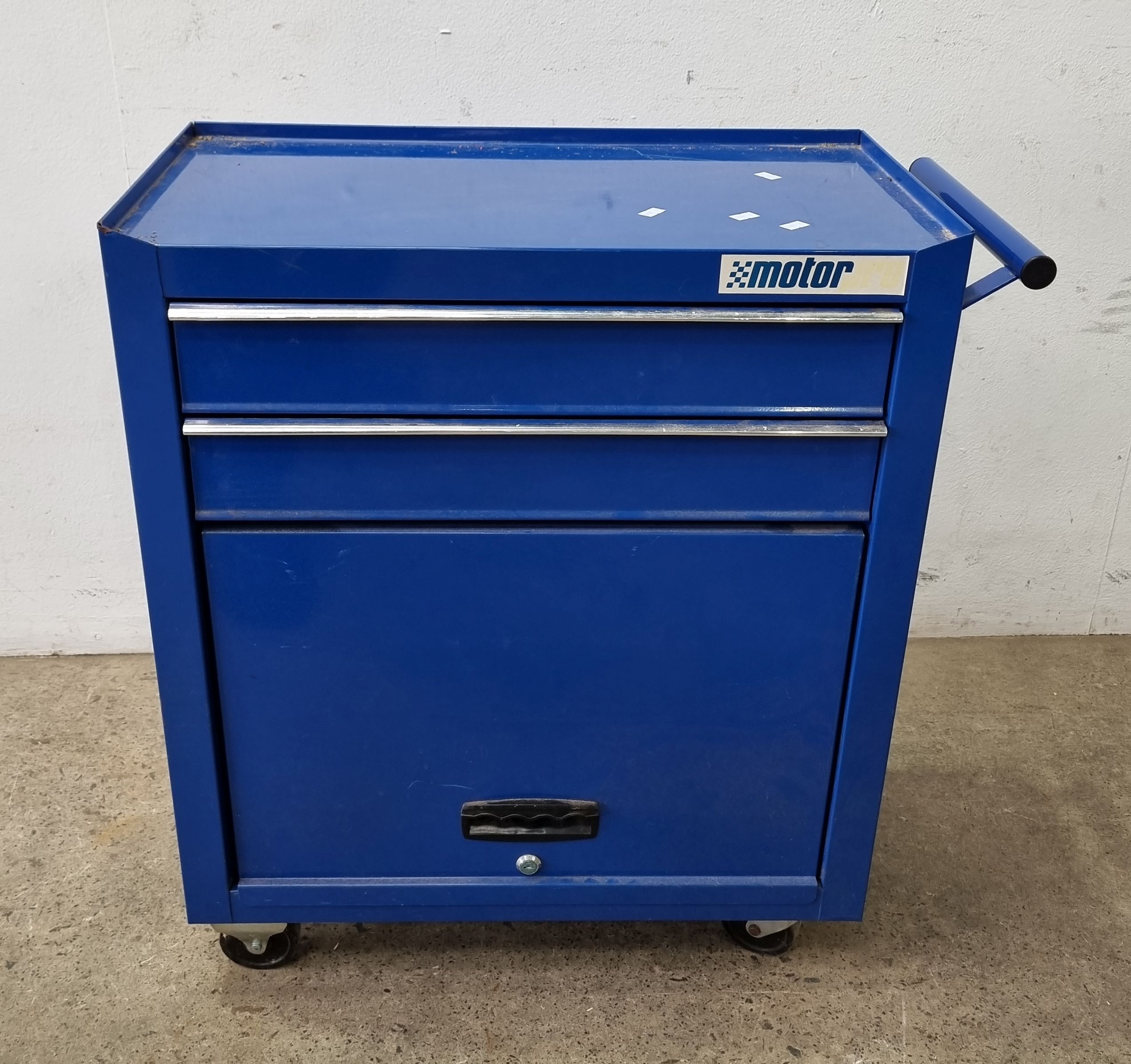 A Motor Tool Chest