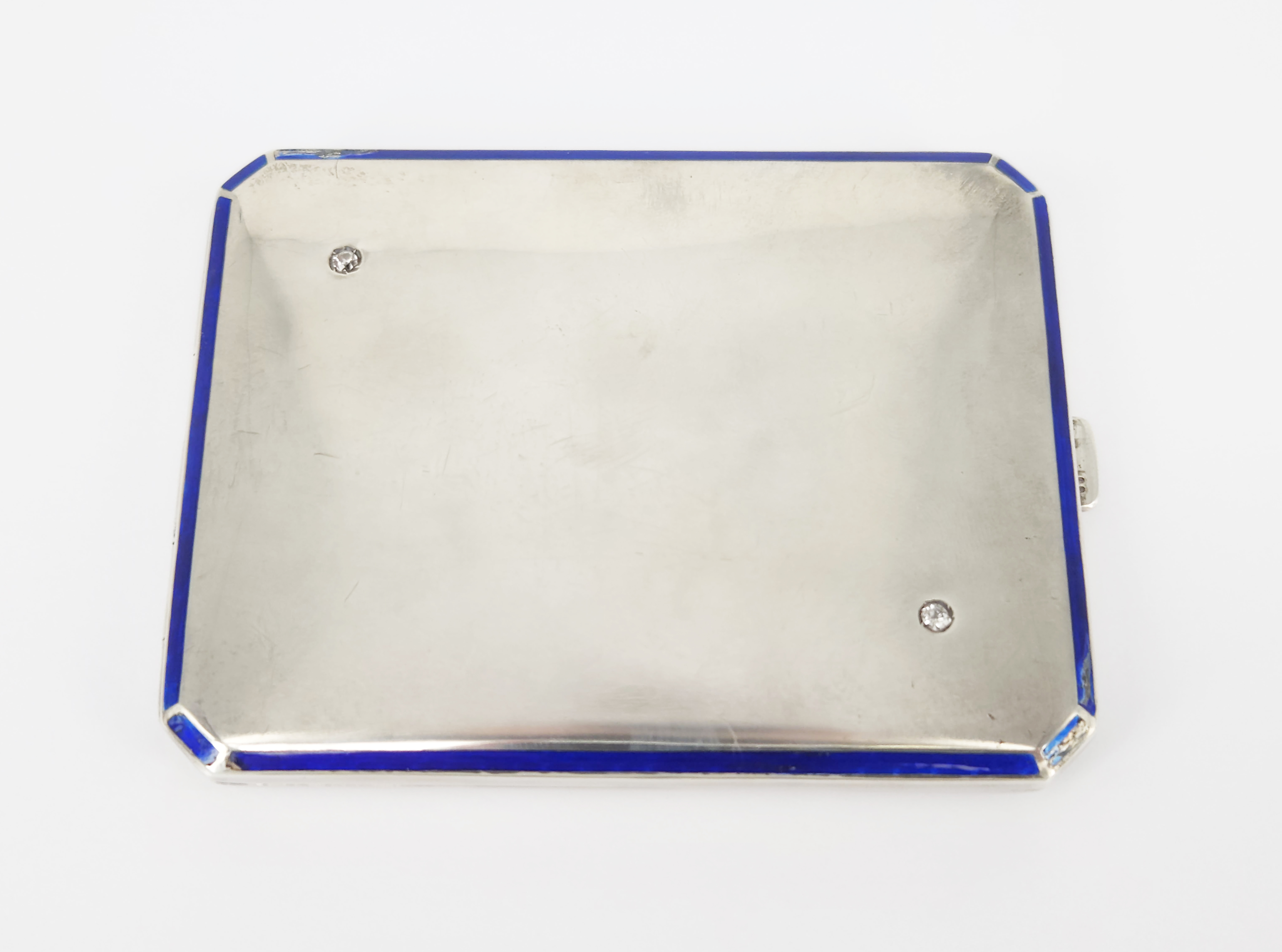 AN AUSTRIAN ART DECO STERLING SILVER CIGARETTE CASE