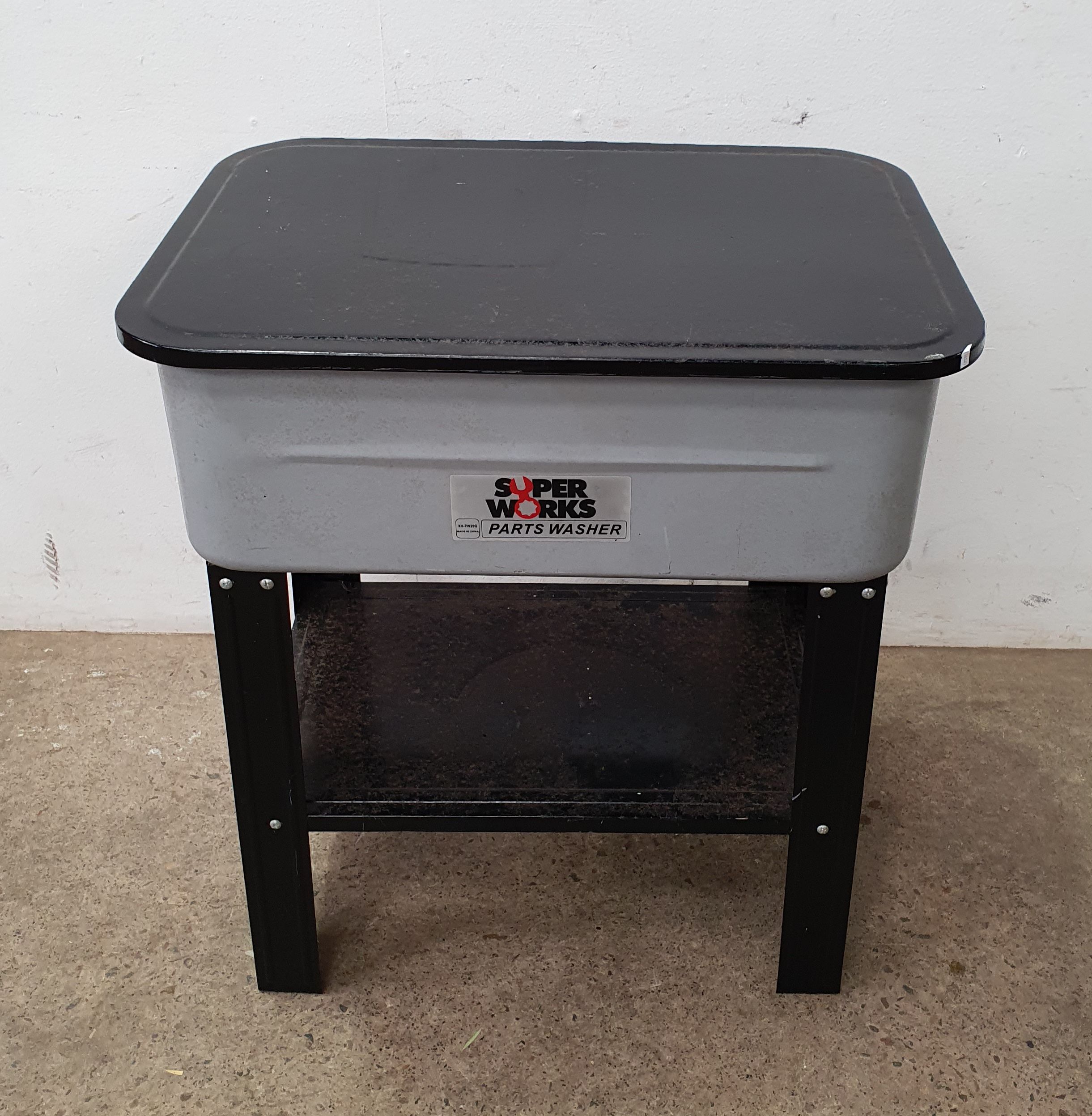1161 · A PARTS WASHER