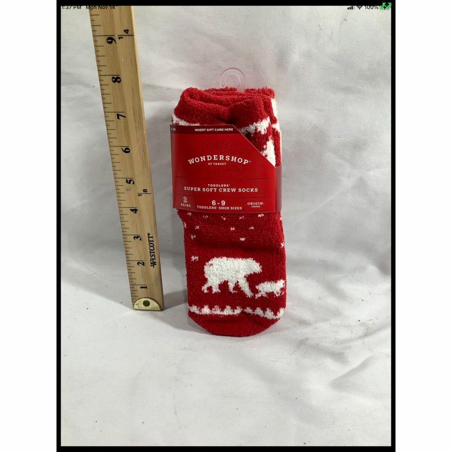 Wondershop 2pr Toddlers Christmas Super Soft Crew Socks 6-9 Toddlers Shoe Size