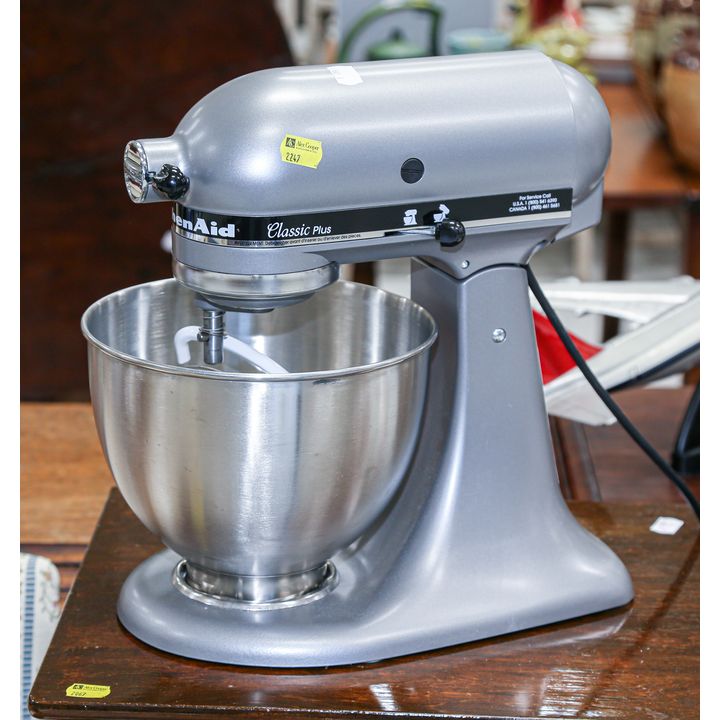KitchenAid Classic Plus Mixer