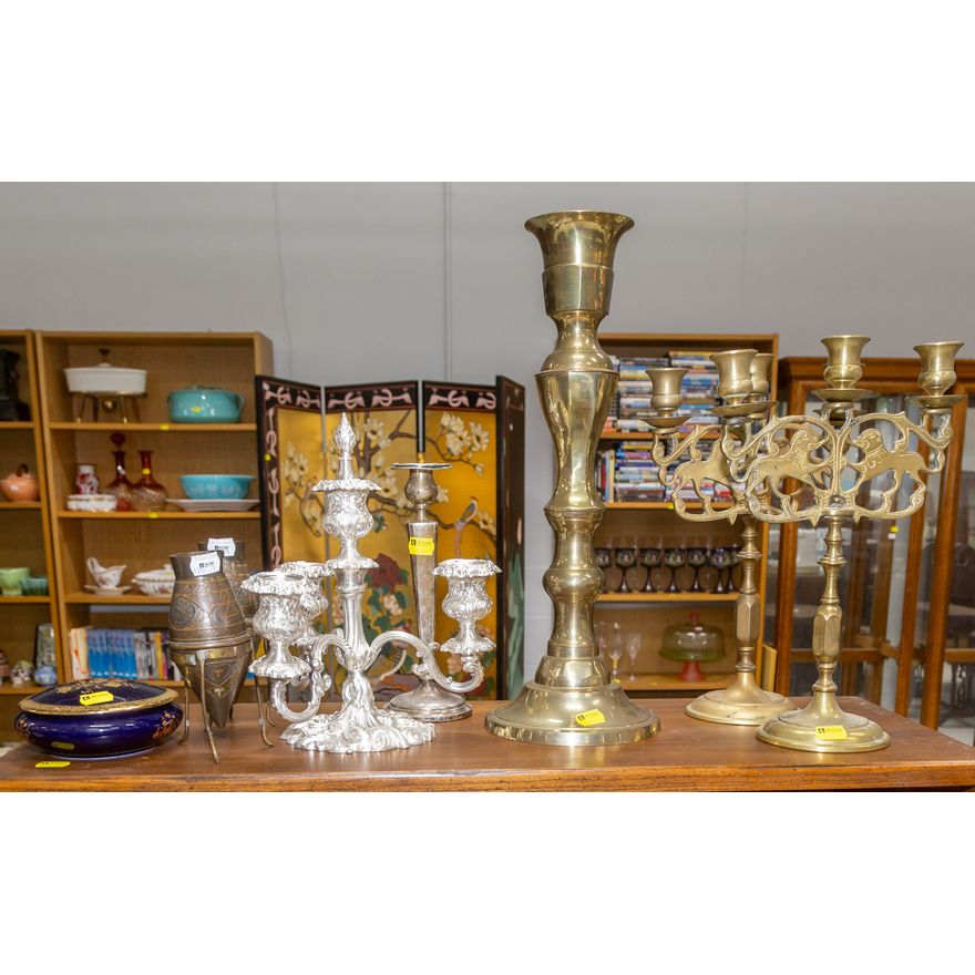 Assorted Decorative Items