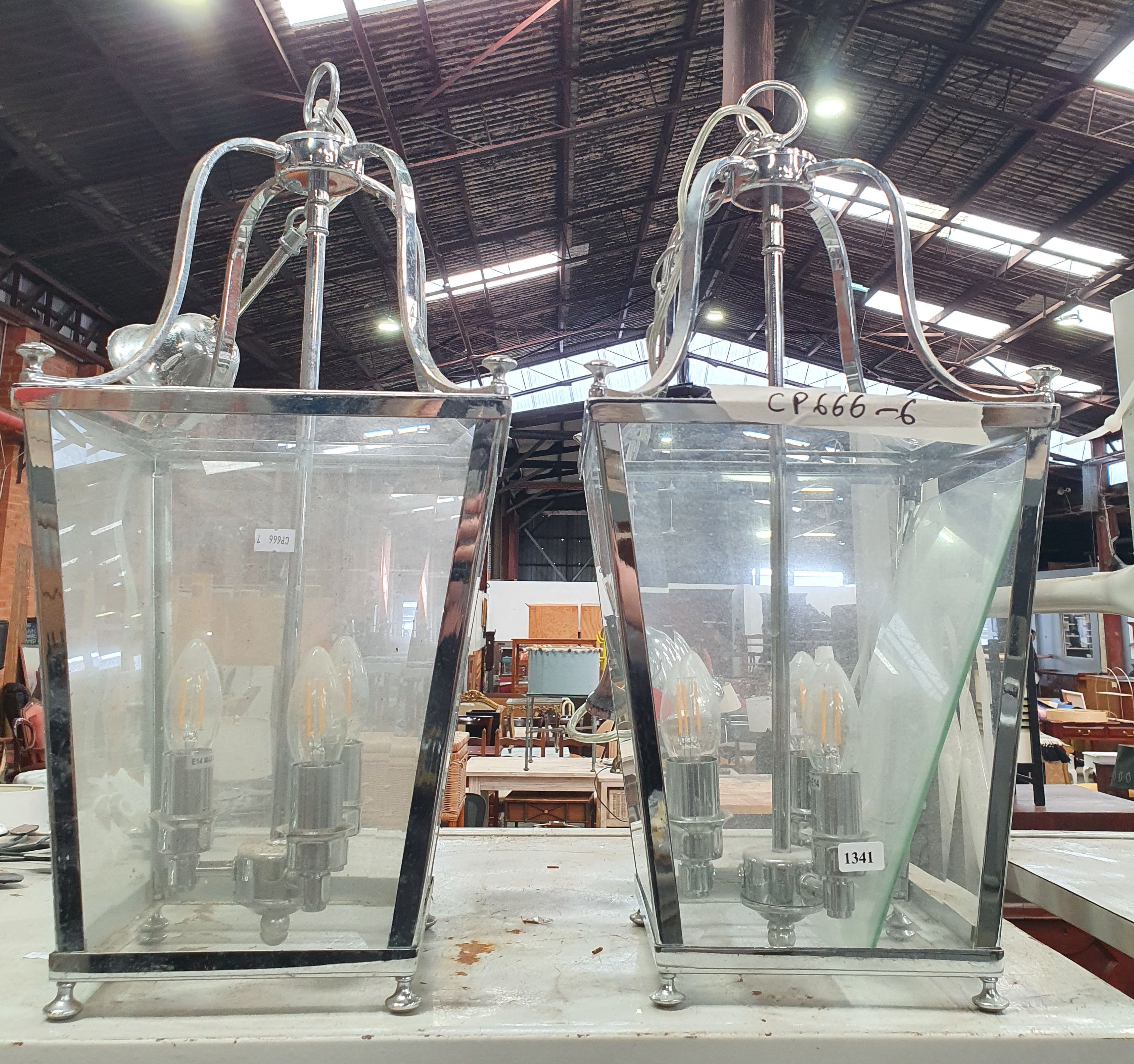 1341 · A PAIR OF CHROME FINISH HANGING LIGHTS