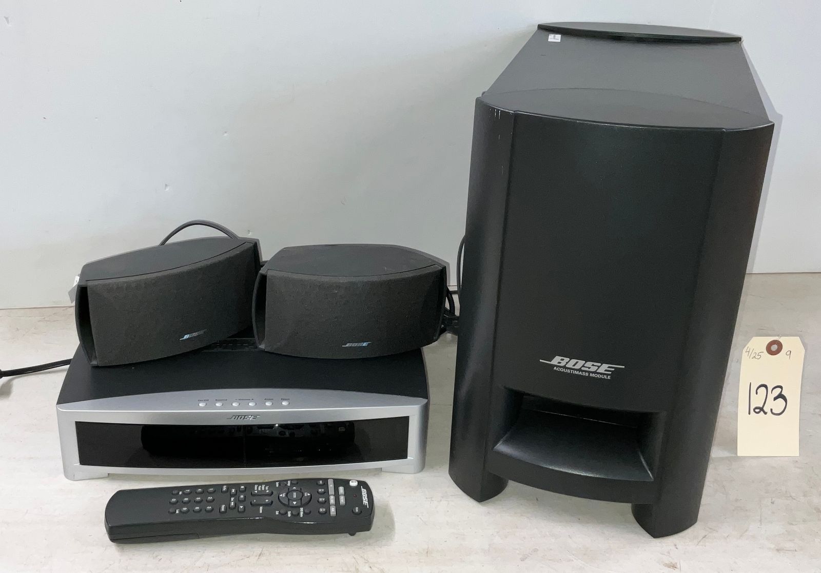 BOSE SOUND SYSTEM. Teel Auctions