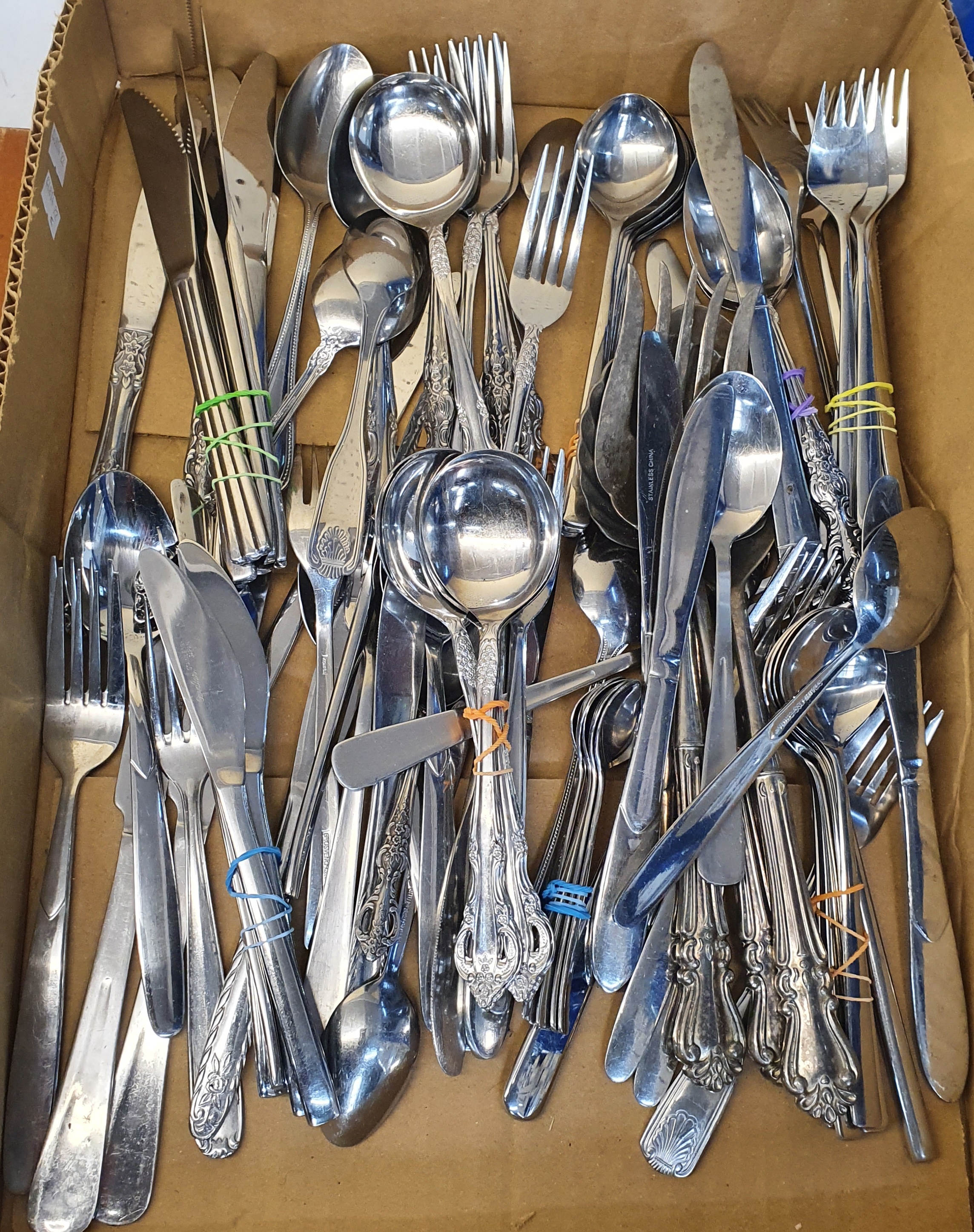 4 · A SELECTION OF FLATWARE