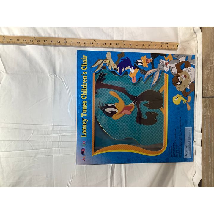 All In Fun Looney Tunes Children's Daffy Duck Chair 13"x13-3/8"x21-5/8