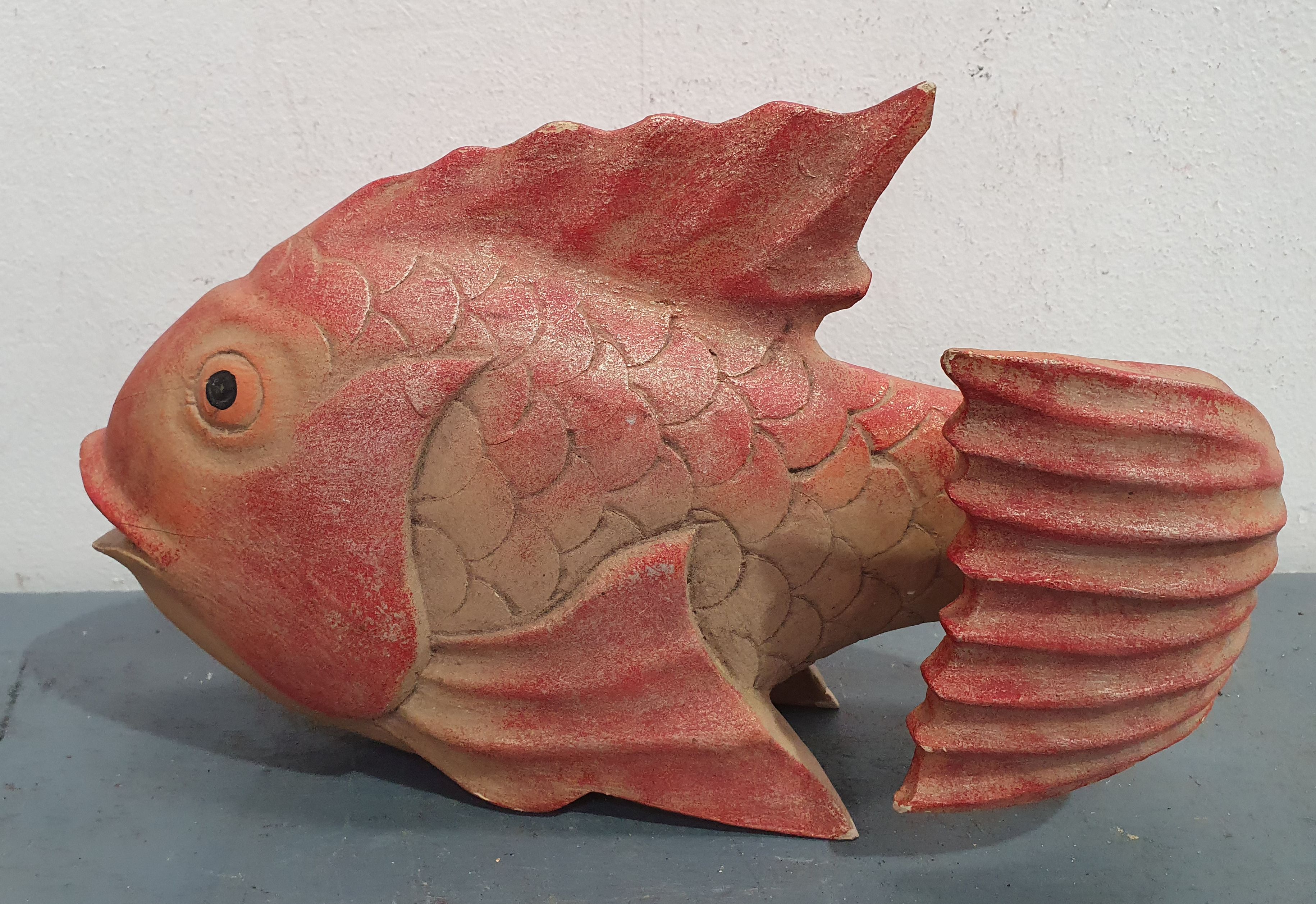 1178 · A TIMBER DECORATIVE FISH