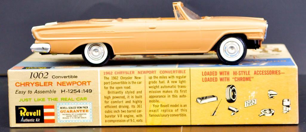 Built up Revell 1962 Chrysler Newport 1/25 scale model kit H 1254 