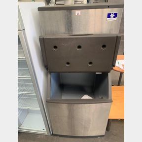 MANITOWOC COMMERCIAL FREESTANDING ICE MAKER MACHINE
