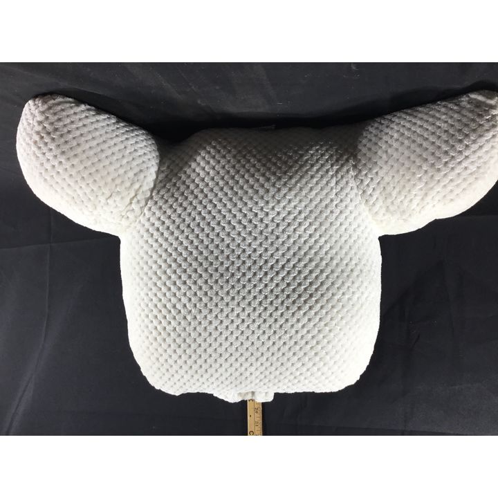 White Dotted Backrest 30"x23"x11"
