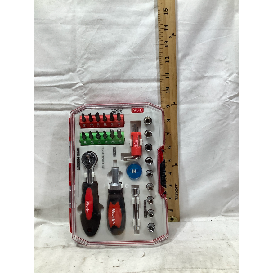 Iworks 28 Pc socket and Driver Bits Set