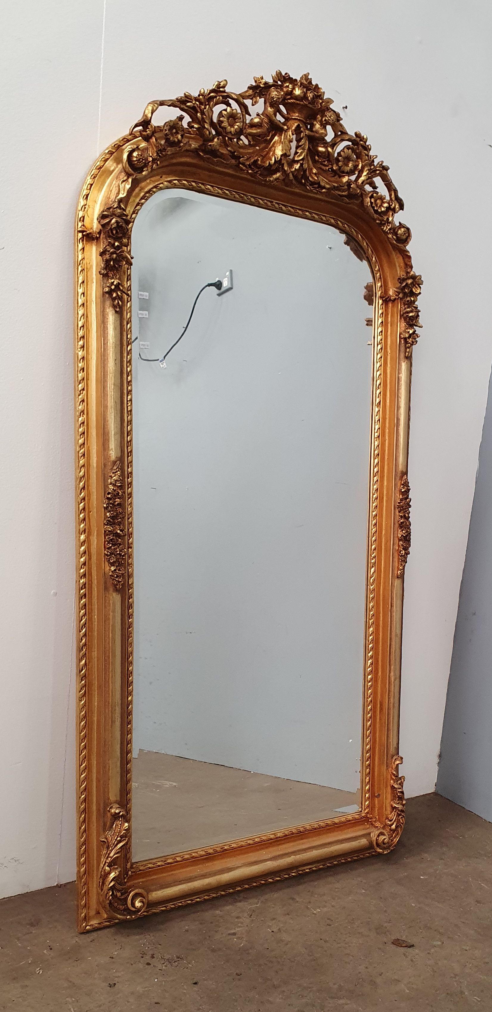 2021 · A DECORATIVE GILT FRAME MIRROR