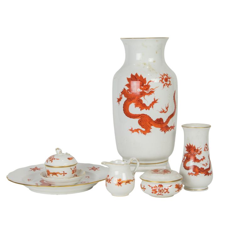 A group of Meissen porcelain iron red table articles in the Dragon and Ming Dragon patterns