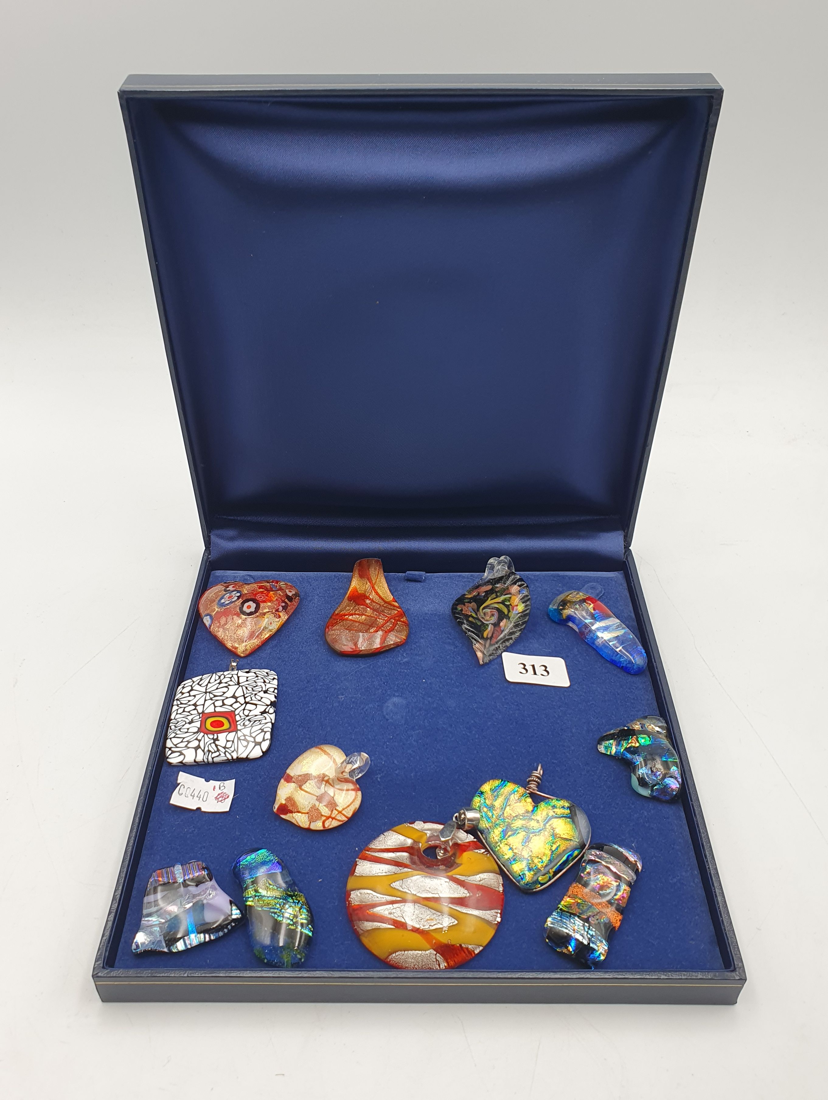 12 GLASS PENDANTS INCLUDING MURANO
