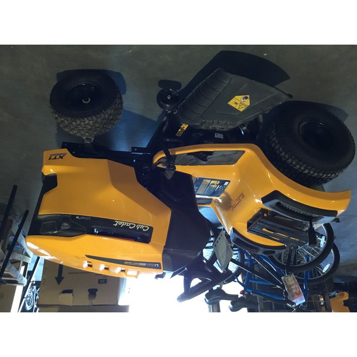 Cub Cadet Li-Ion Electric Riding Tractor XTI-LT42 - No Batteries, VCM, Charge Port, Seat, Or Charger See Pics