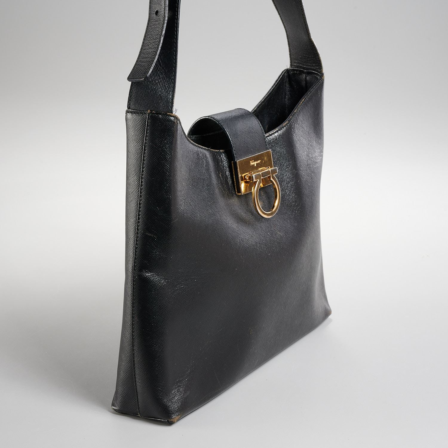Salvatore Ferragamo Shoulder Bag AG219085 leather black Brown Women Us –
