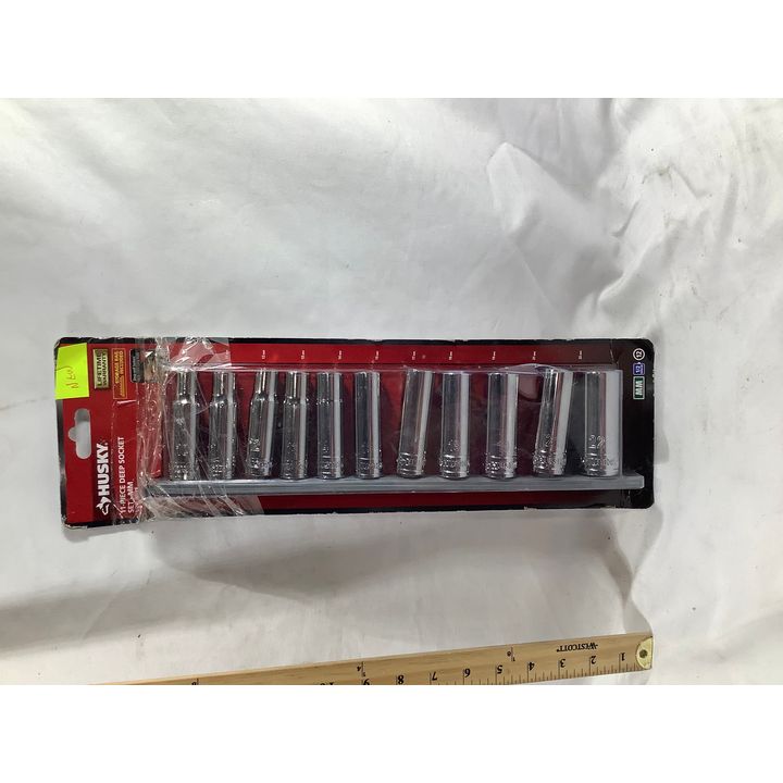 Husky 11pc Deep Socket Set-MM 10,11,12,13,15,17,18,19,21,22