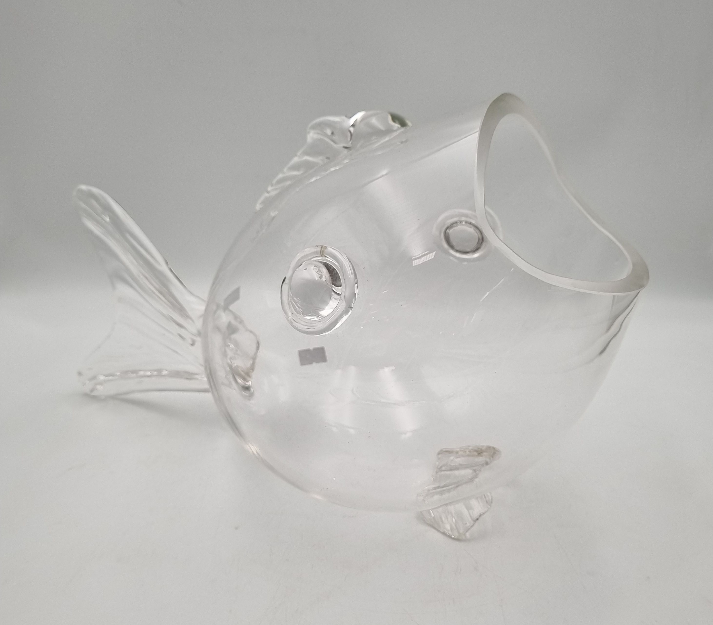660 · A BLENKO STYLE GLASS FISH