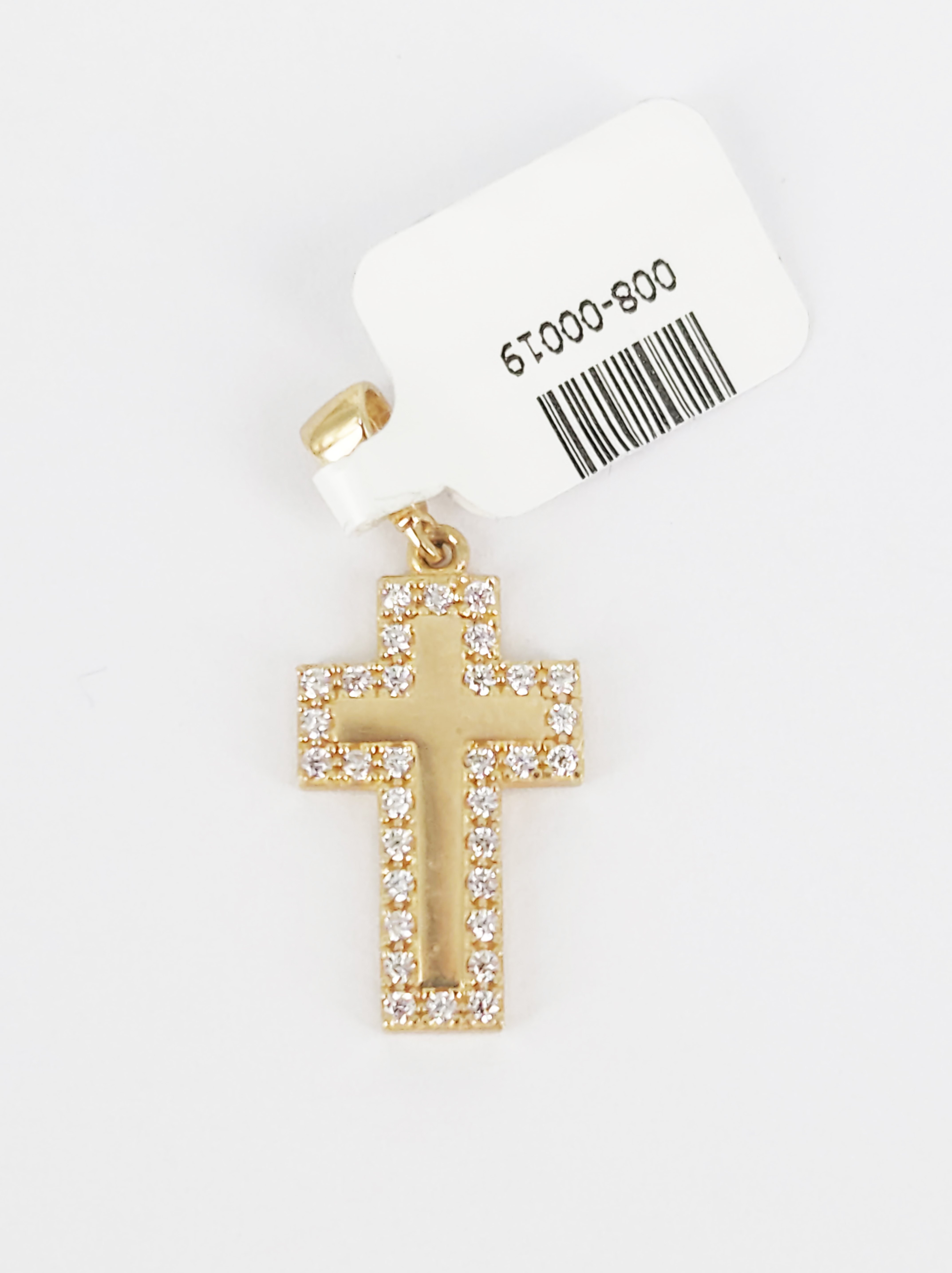 108 · A 9ct GOLD CROSS PENDANT