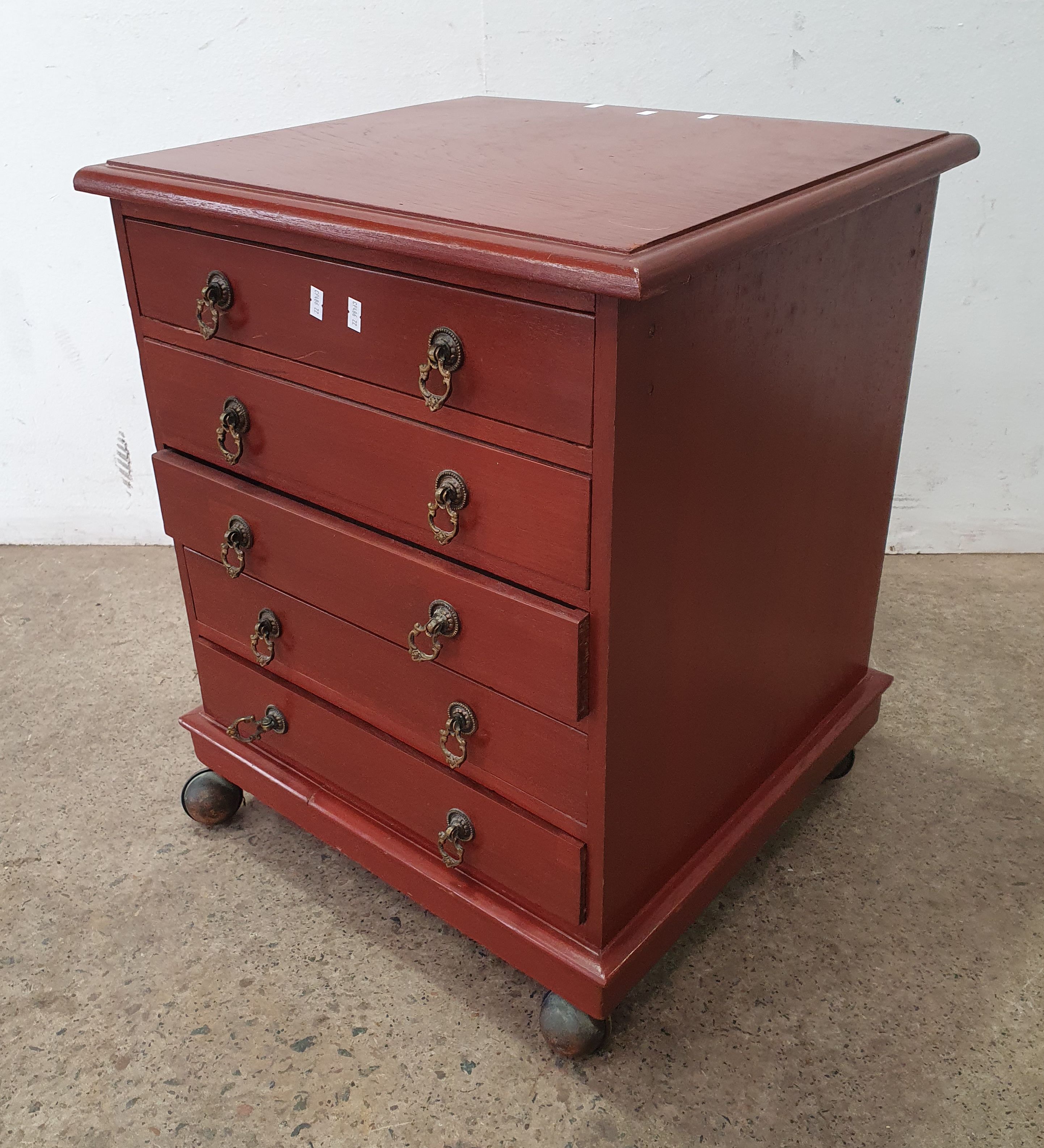 2340 · A DOUBLE SIDED CABINET