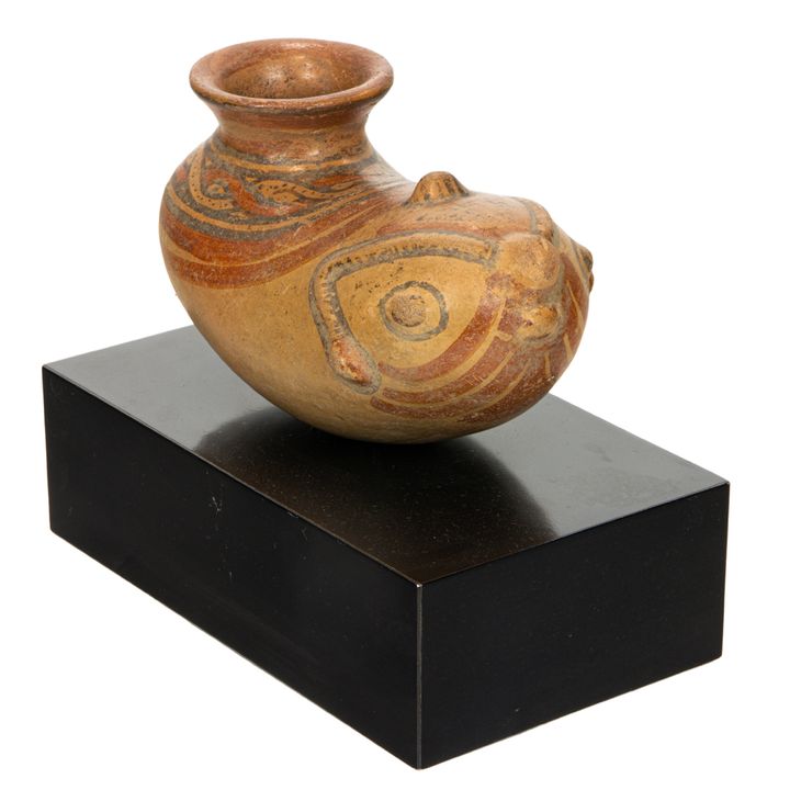 A Pre Columbian Costa Rican zoomorphic form burial bowl