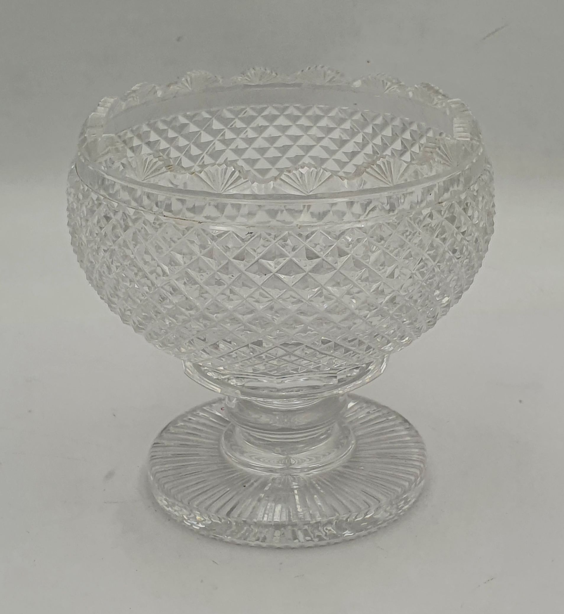 A WATERFORD CRYSTAL 'PRESTIGE MASTER CUTTERS' COLLECTION FOOTED BOWL