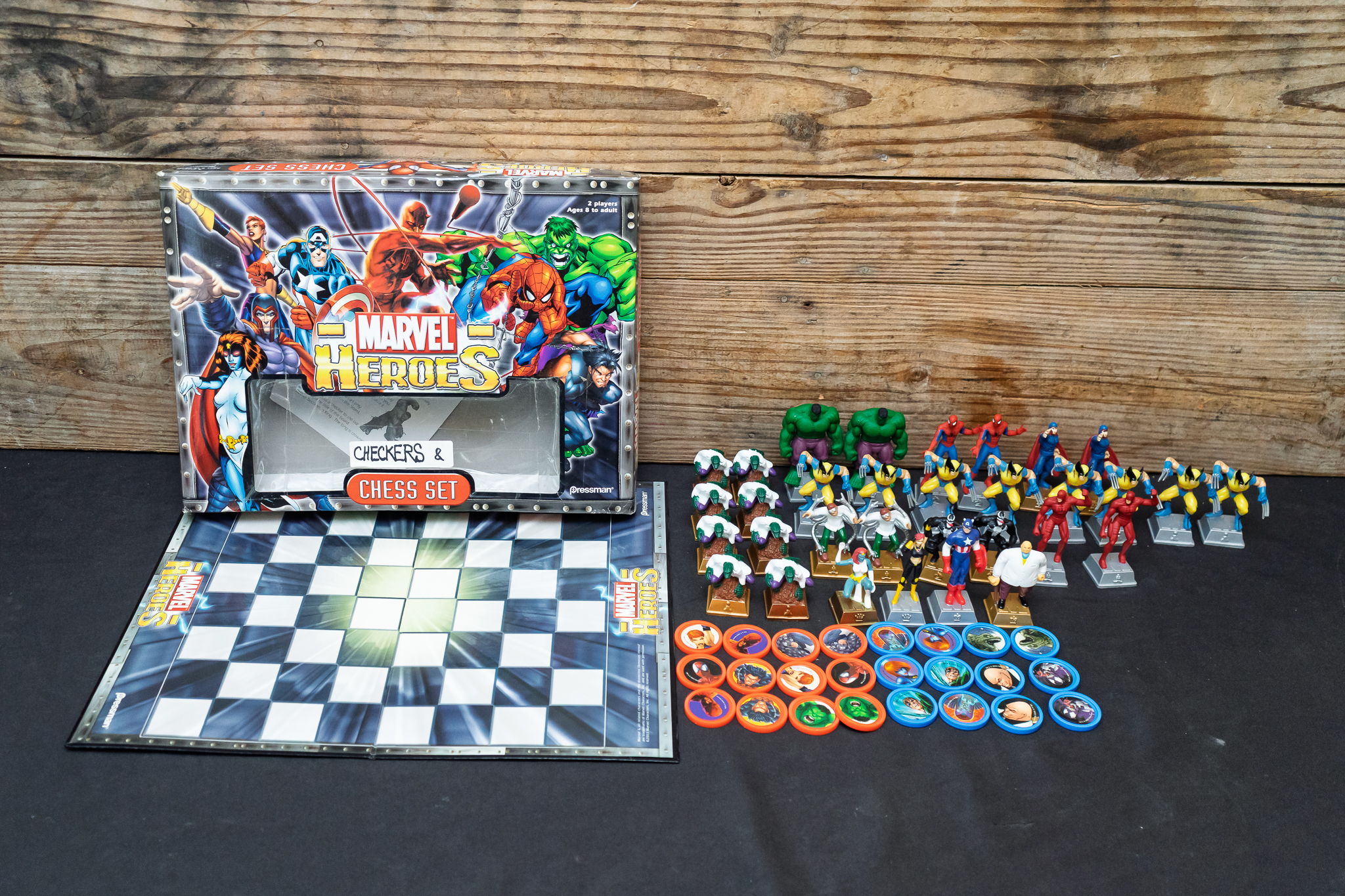 Marvel Heroes Chess Set | Harritt Group, Inc