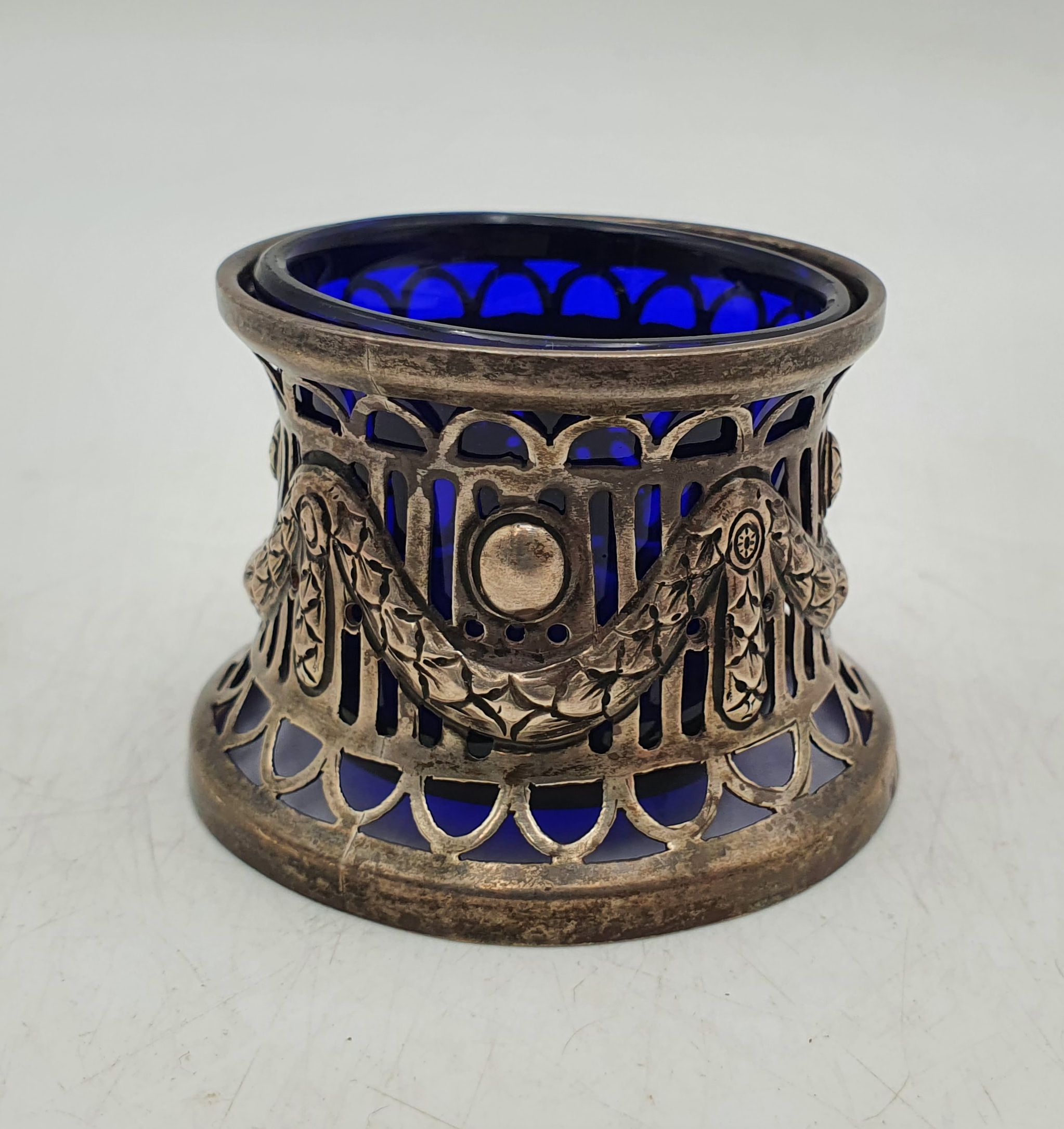 A GEORGE V SILVER SALT