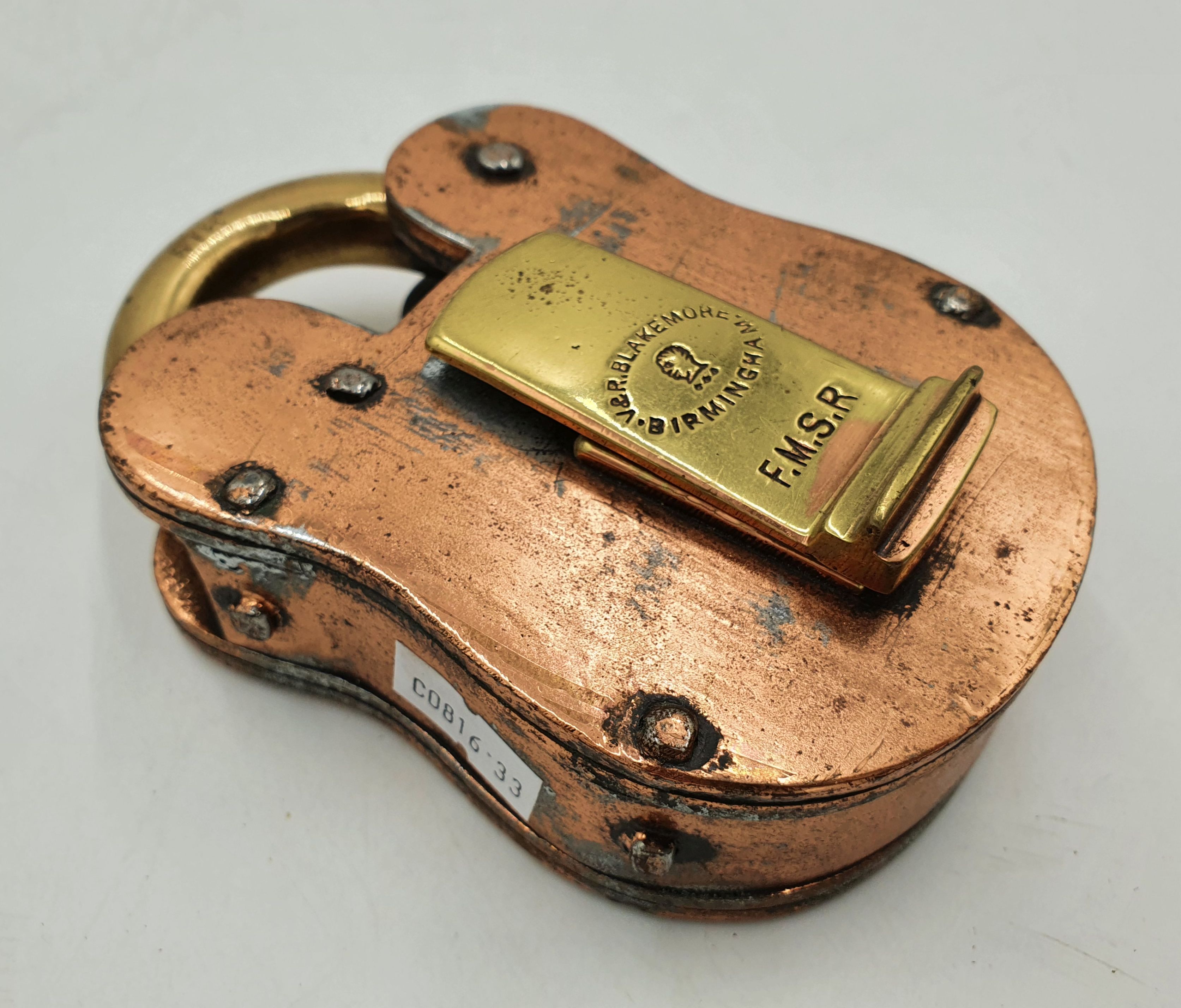 574 · A LATE 19TH CENTURY V & R BLAKEMORE PADLOCK