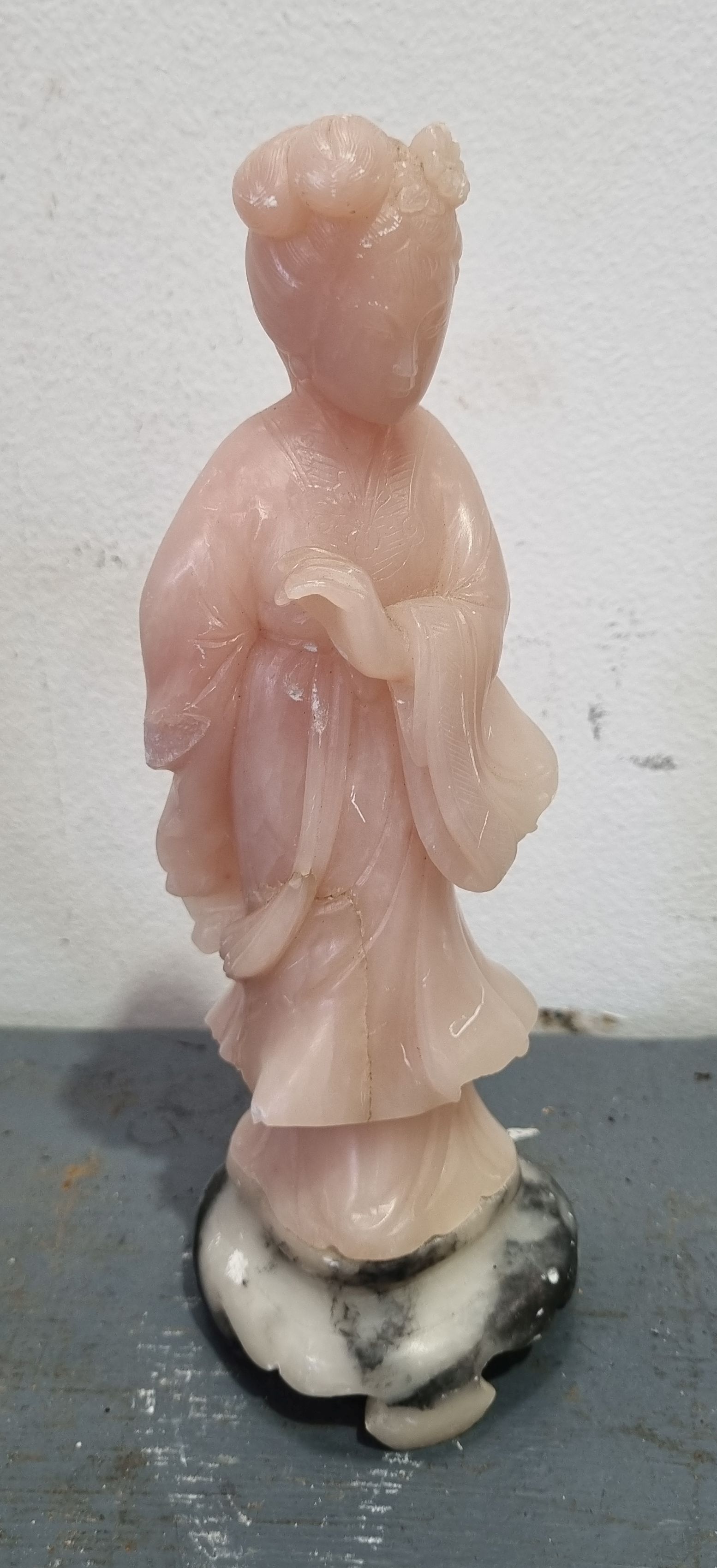 A GRANLIN STATUE