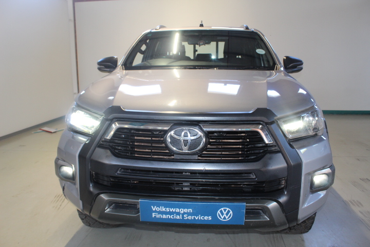 2021 TOYOTA HILUX 2.8 GD-6 RB LEGEND A/T P/U D/C